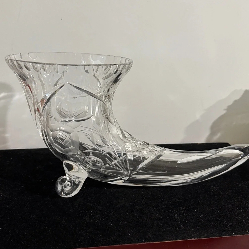 Beautiful Vintage West Germany Cornucopia Vase Hand Cut and Etched Crystal